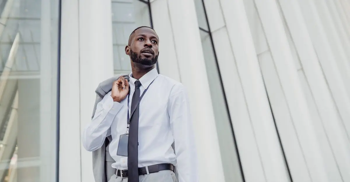 Comment choisir les vêtements adaptés pour un look professionnel
