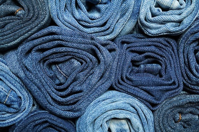 Les vêtements essentiels pour un dressing homme fonctionnel